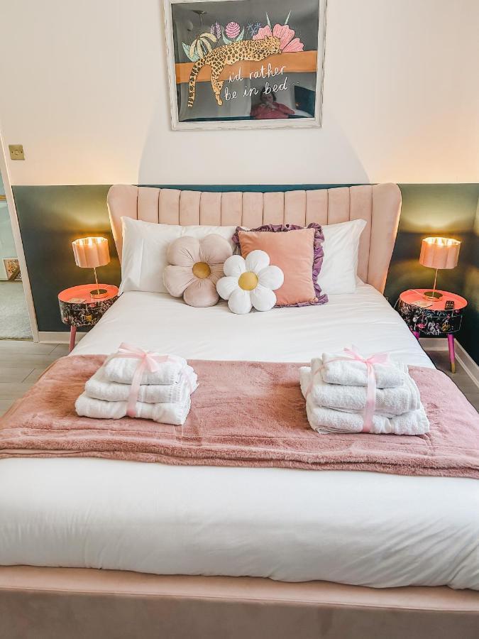 Dawns House Cromford, Peak District, Hot Tub, For 6 - Stunning Views Lägenhet Exteriör bild